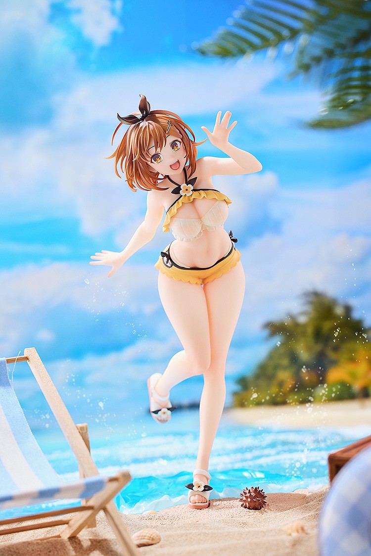 เปิดจอง : Reisalin Stout: Swimsuit Ver.