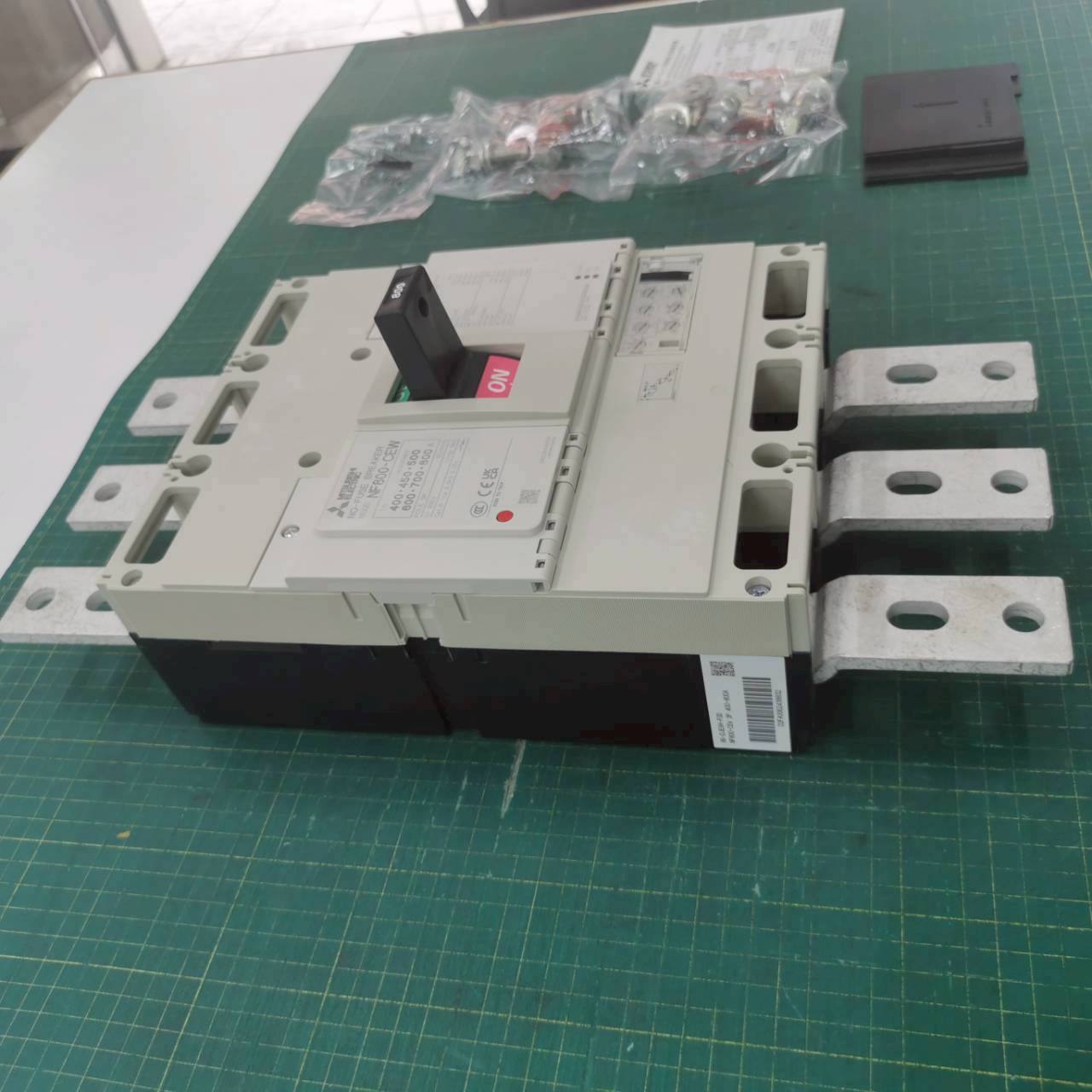 เบรกเกอร์ NF800-CEW 3P 800A มิตซูบิชิ MCCB MITSUBISHI NF800CEW 800A 3P