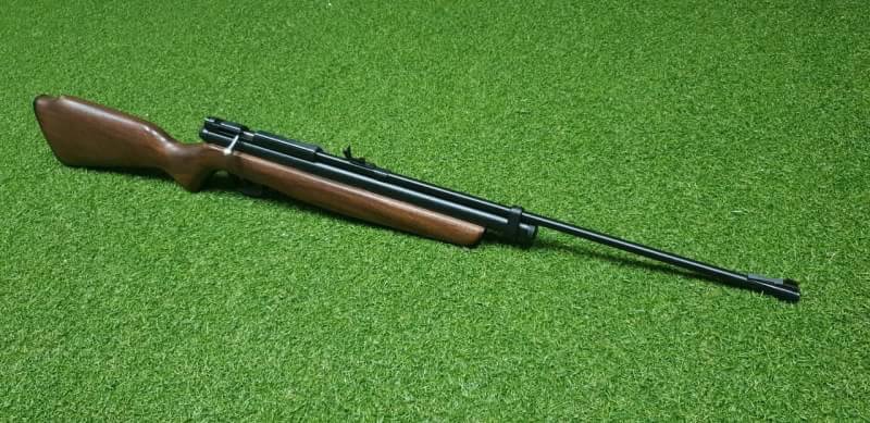 New.ปืนยาวอัดแก๊สCrosman2260 SherDan 5.5mm.cal. Co2 Air Rifle เบอร์2 ✔SP 600Fps+ ✔Weight น้ำหนัก 2.75g ✔body Wood งานไม้สวยงาม ✔ระบบ ขึ้นลำลูกเลื่อนยิงทีละนัด ✔ระยะหลังผล 35-45m. ไกล 50m+ ✔Co2 12g 1 หลอดยิงได้~ 50