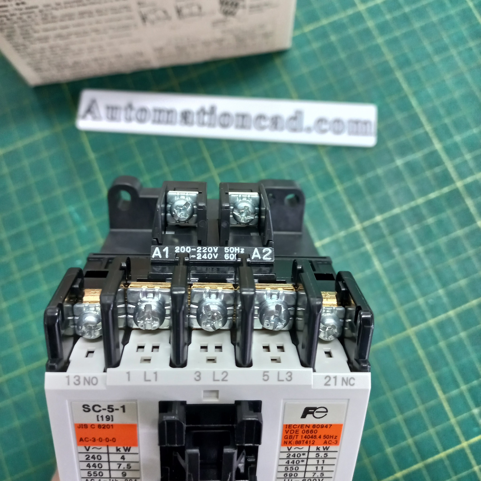 SC-5-1 CONTACTOR FUJI ELECTRIC แมกเนติก คอนแทคเตอร์ รุ่น SC-5-1 Coil 220V 3P 1NO+1NC 32A Magnetic Magnetic Switch