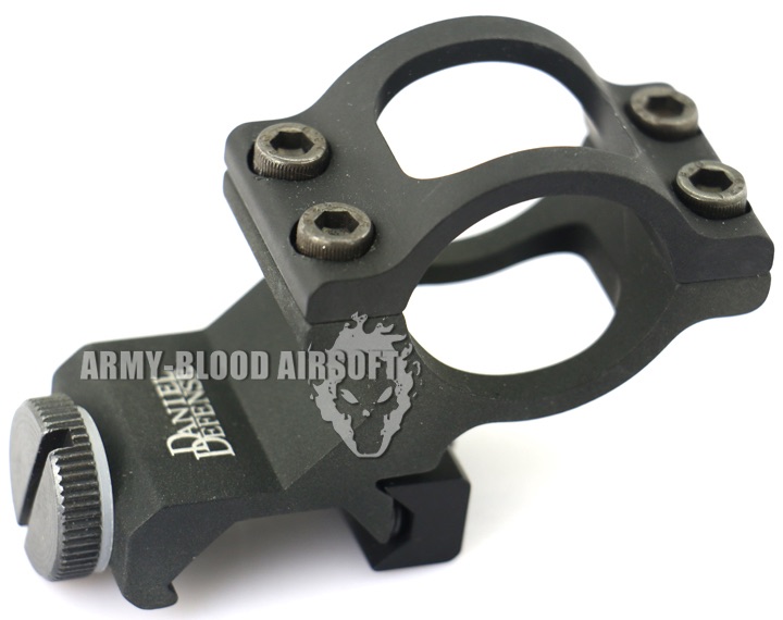 New.Daniel Defense Offset Flashlight Mount (BK)prev next ราคาท