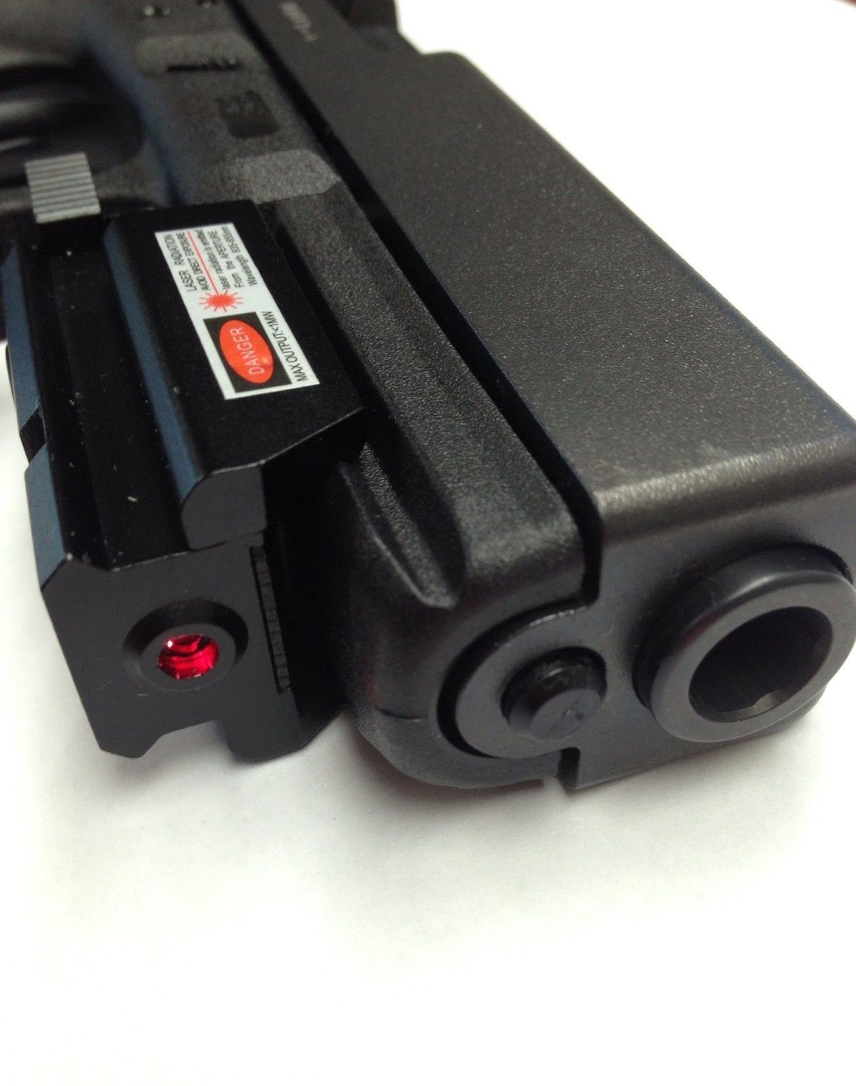 New.เลเซอร์แดงยุทธวิธีติดปืนสั้น Sig P320sp และ GLOCK ทุกรุ่น ราคาพิเศษ 1,300อบาท