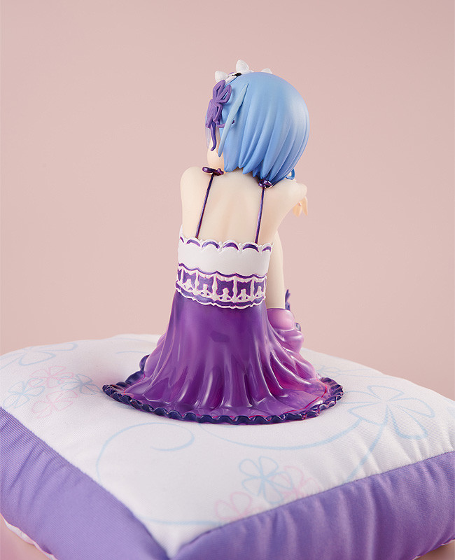 เปิดจอง : Rem: Birthday Purple Lingerie Ver.