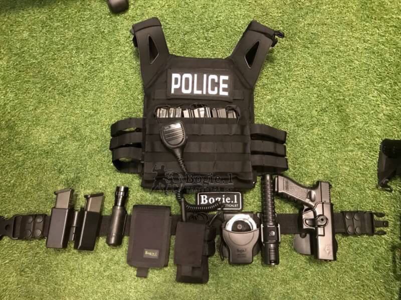 New.อุปกรณ์ยุทธวิธี ✔️เสื้อเกราะยุทธวิธี 1,500 ✔️ซองปืนพกนอก SIG P320sp / GLOCK ✔️เข็มขัดสนาม 500 ✔️ซองแม๊กเดี่ยว 750 / คู่950 ✔️ซองกุญแจมือ 850 / กุญแจ 650 ✔️ดิ้วแท้ ESP100%รับประกัน 1ปี 2500 ✔️ซองโทรศัพท์