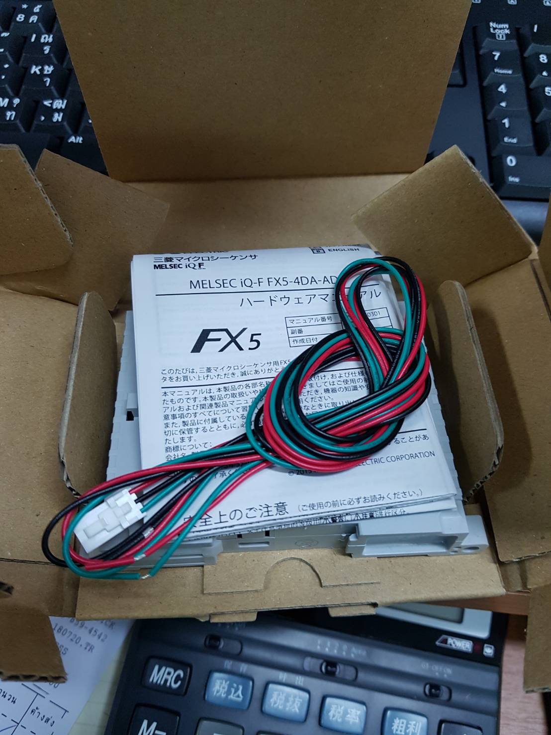 ตัวแปลงการ์ด Analog Output FX5-4DA-ADP สำหรับ PLC MITSUBISHI