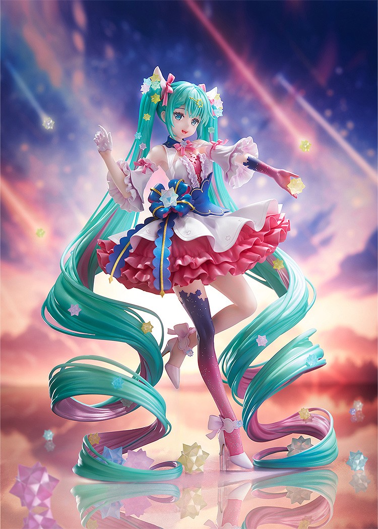 เปิดจอง : Creators Collection Figure Hatsune Miku: Rosuuri Ver.