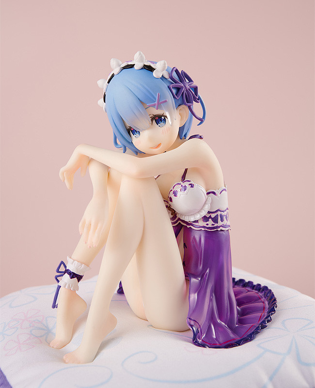 เปิดจอง : Rem: Birthday Purple Lingerie Ver.
