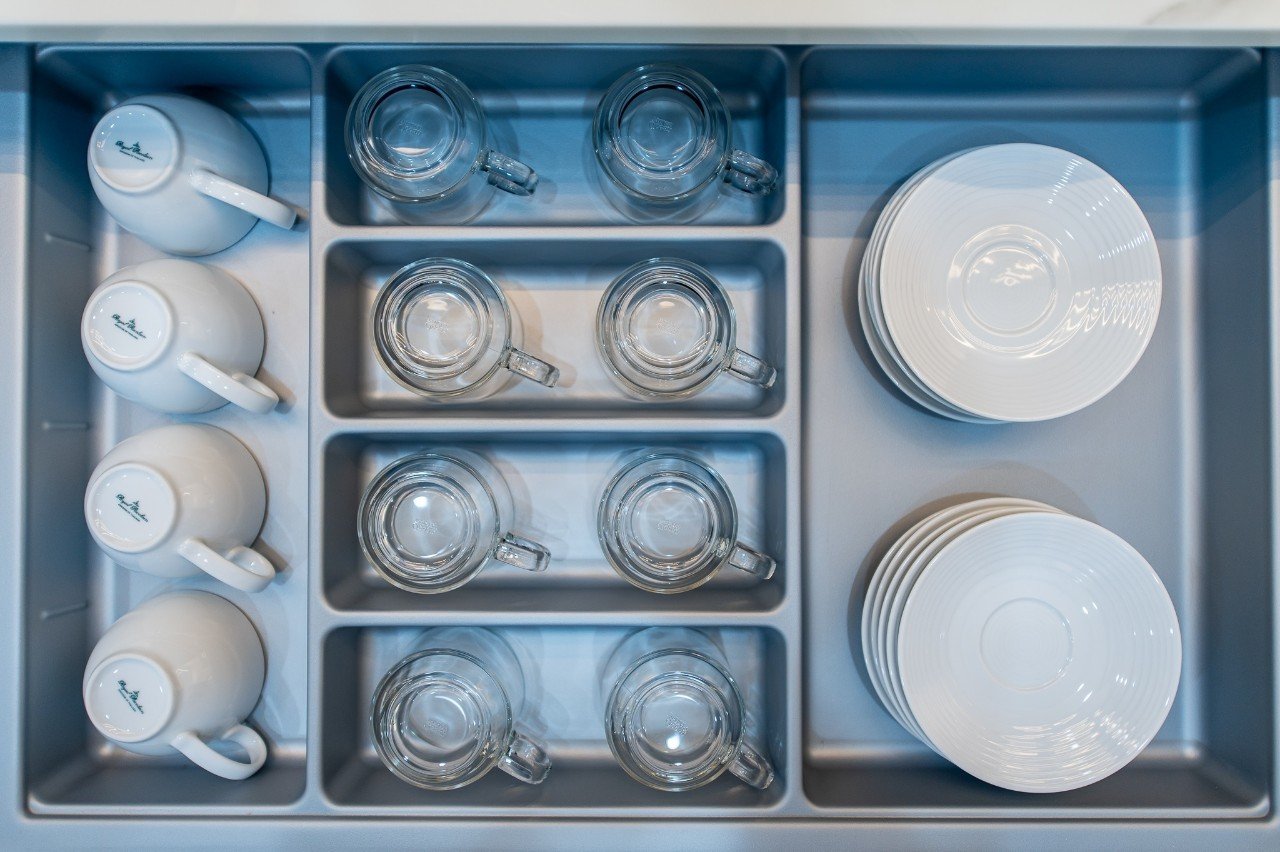 HR15030 บ้านพักติดทะเล The Vacation Beach Pool Villa Cha Am