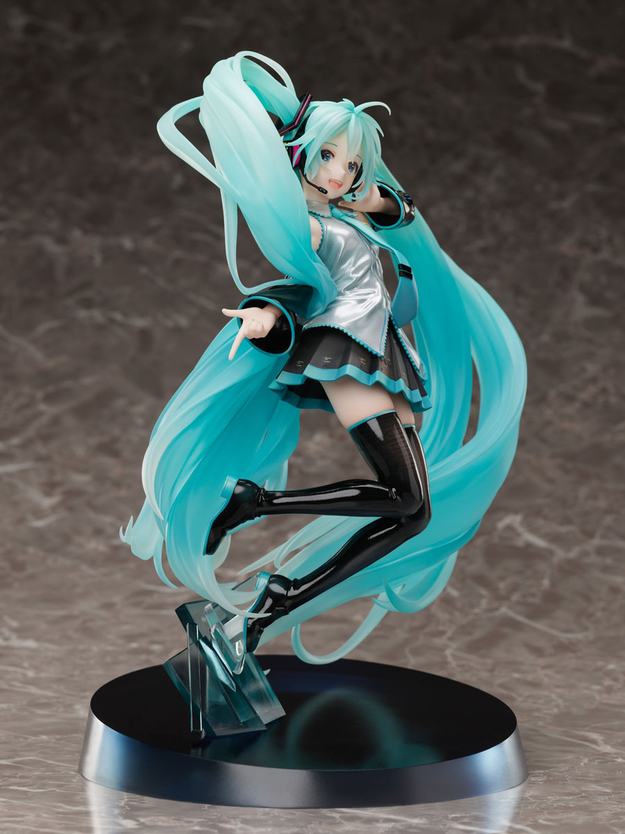 เปิดจอง : Hatsune Miku Chronicle 1/7 Scale Figure