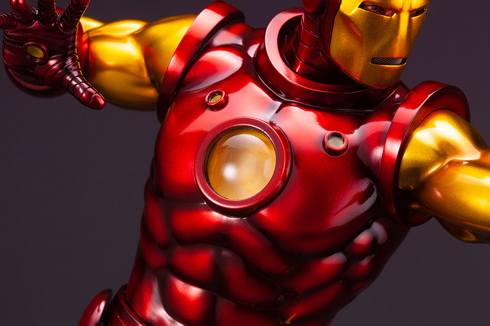 เปิดจอง : IRON MAN AVENGERS FINE ART STATUE