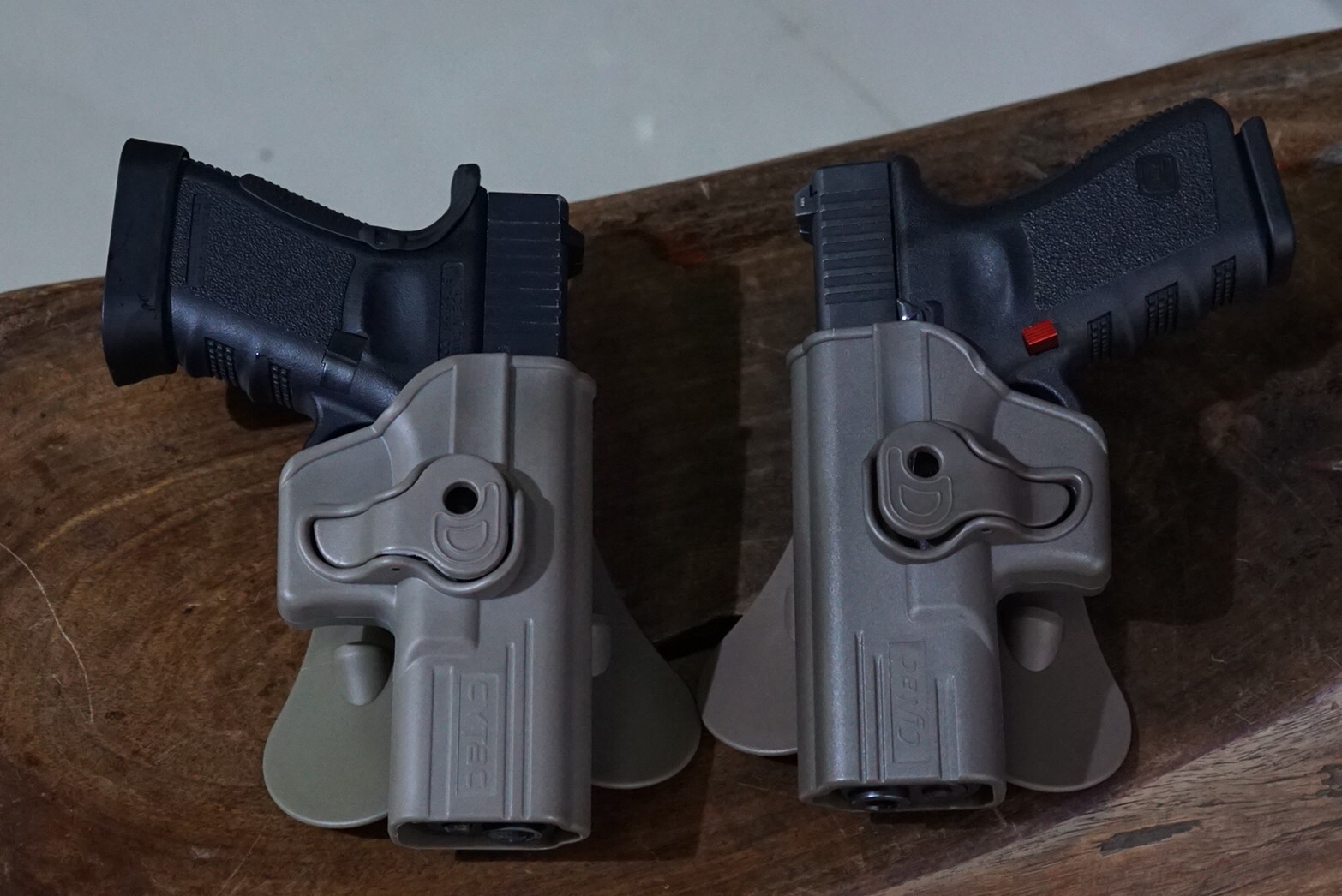 New.ซองปืพกนอก Cytac Glock17 / Glock 19 มีทั้ง ซ้ายและขวา สีดำ / สีทราย มาครบ ราคาพิเศษ