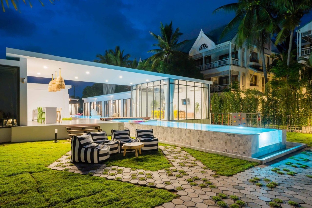 HR15058 บ้านพักติดทะเลชะอำ The Coze Sea Beachfront Pool Villa Cha Am
