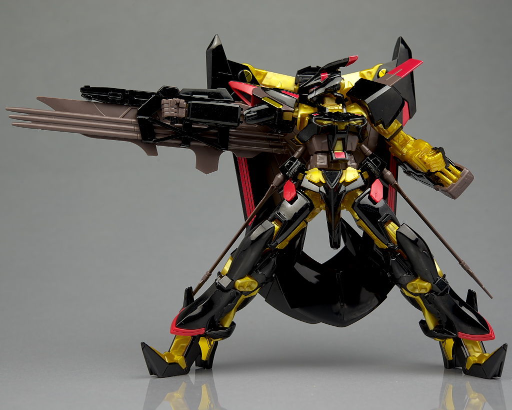 [PO]HG 1/144 GUNDAM ASTRAY GOLD FRAME AMATSUMINA[BANDAI]