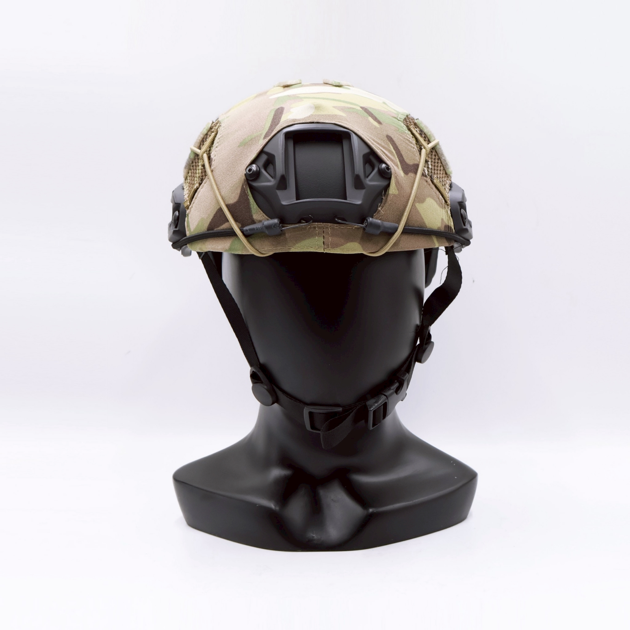 New. กระเป๋าติดหมวก WoSport SC HELMET POUCH ( HL- ACC -72 ) - ผลิตจากผ้า Cordura ขนาด 12 × 8.5 × 4.5 cm - กระเป๋าเป็นแบบ ซิปคู่ ( Double Zipper ) สะดวก ในการ เปิด-ปิด - สามารถใส่ กล่องแบตเตอรี่ของกล้อง Night Vision , กล้องติดหมวก หรือ อุปกรณ์ต่างๆที่มีขนา