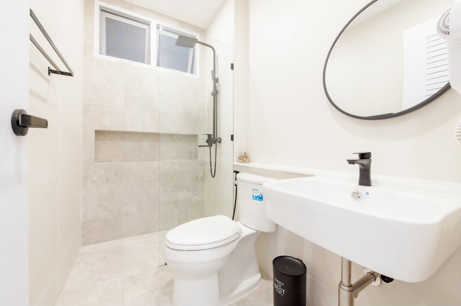 HR15052 บ้านพักใกล้ทะเล The Cube Villa Cha Am