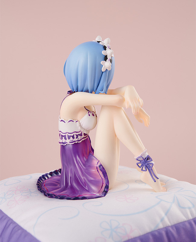 เปิดจอง : Rem: Birthday Purple Lingerie Ver.