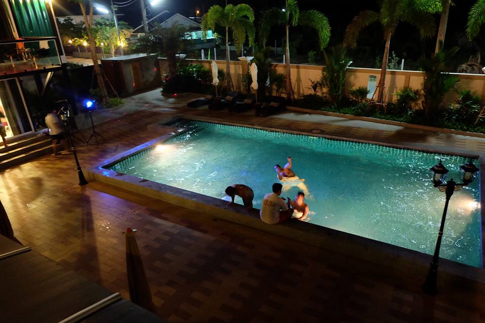 HR 10100 เดอะแกรน ชะอำ