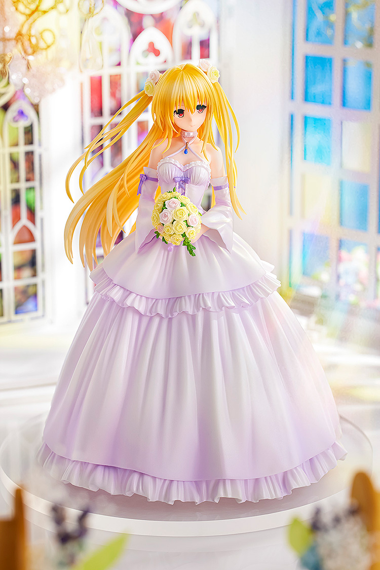 เปิดจอง : Golden Darkness Wedding Dress Ver.