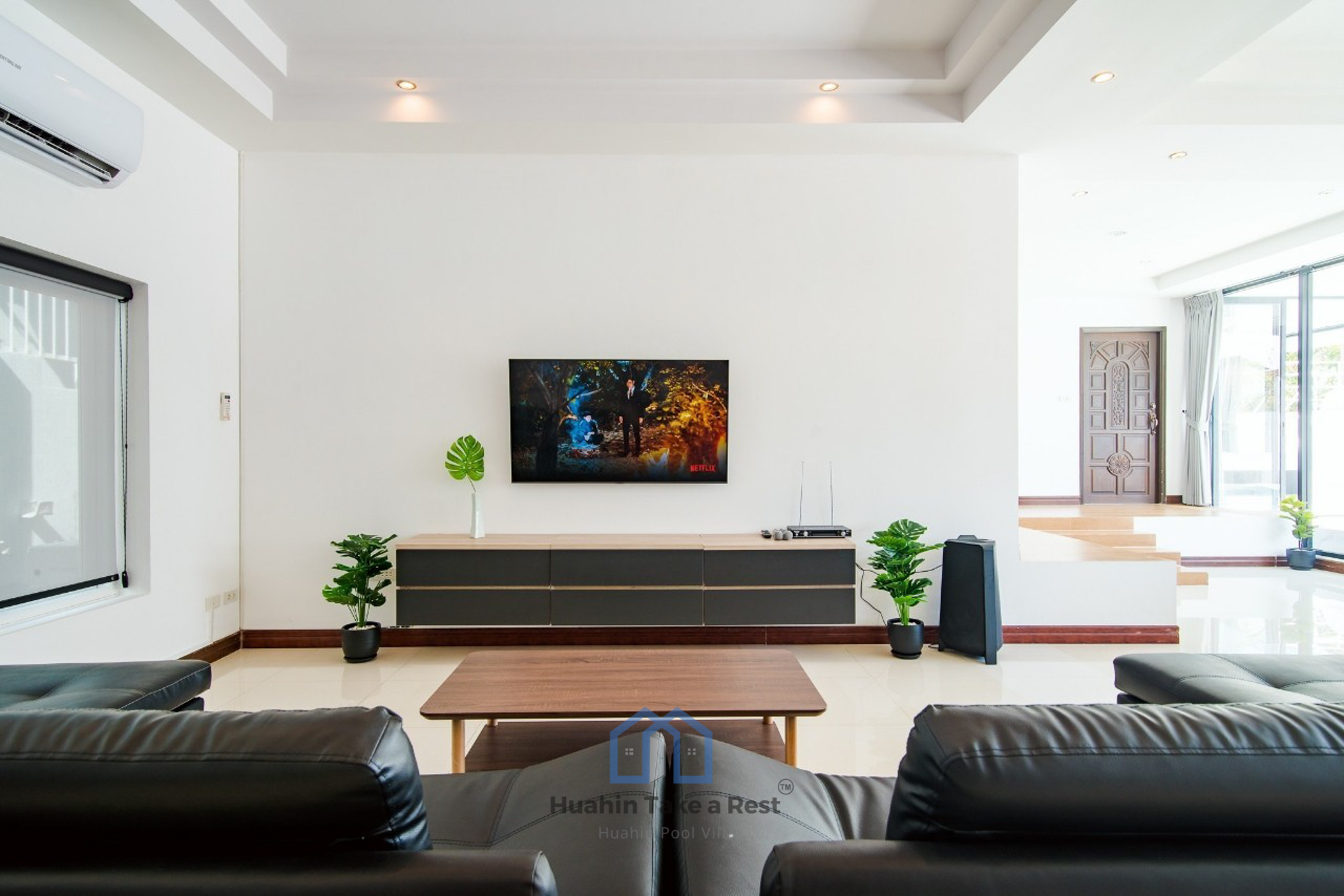 HR15036 บ้านพักหัวหิน บ้านวี วิลล่า เนียร์บีช