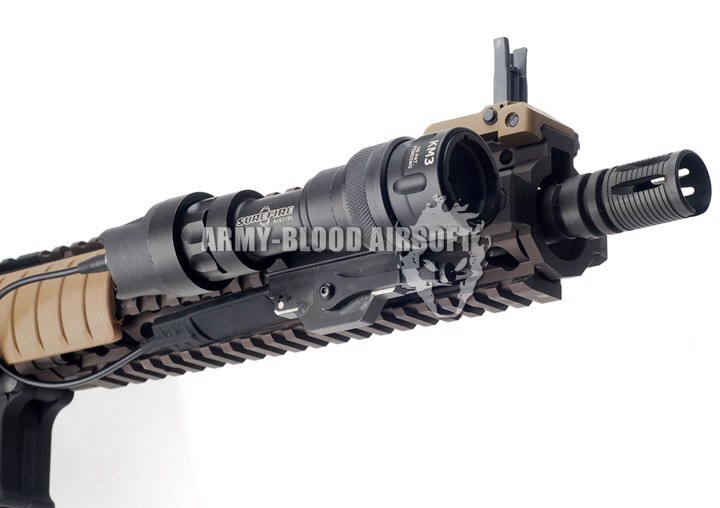 SureFire Style M952V WeaponLightprev next
