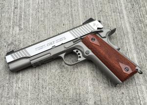 New.CoLt. 1911. Co2 cyber Gun. รางล่าง กริ๊บไม้ เฟรมเนื่อทรายเทา สไลด์เงิน ราคาพิเศษ