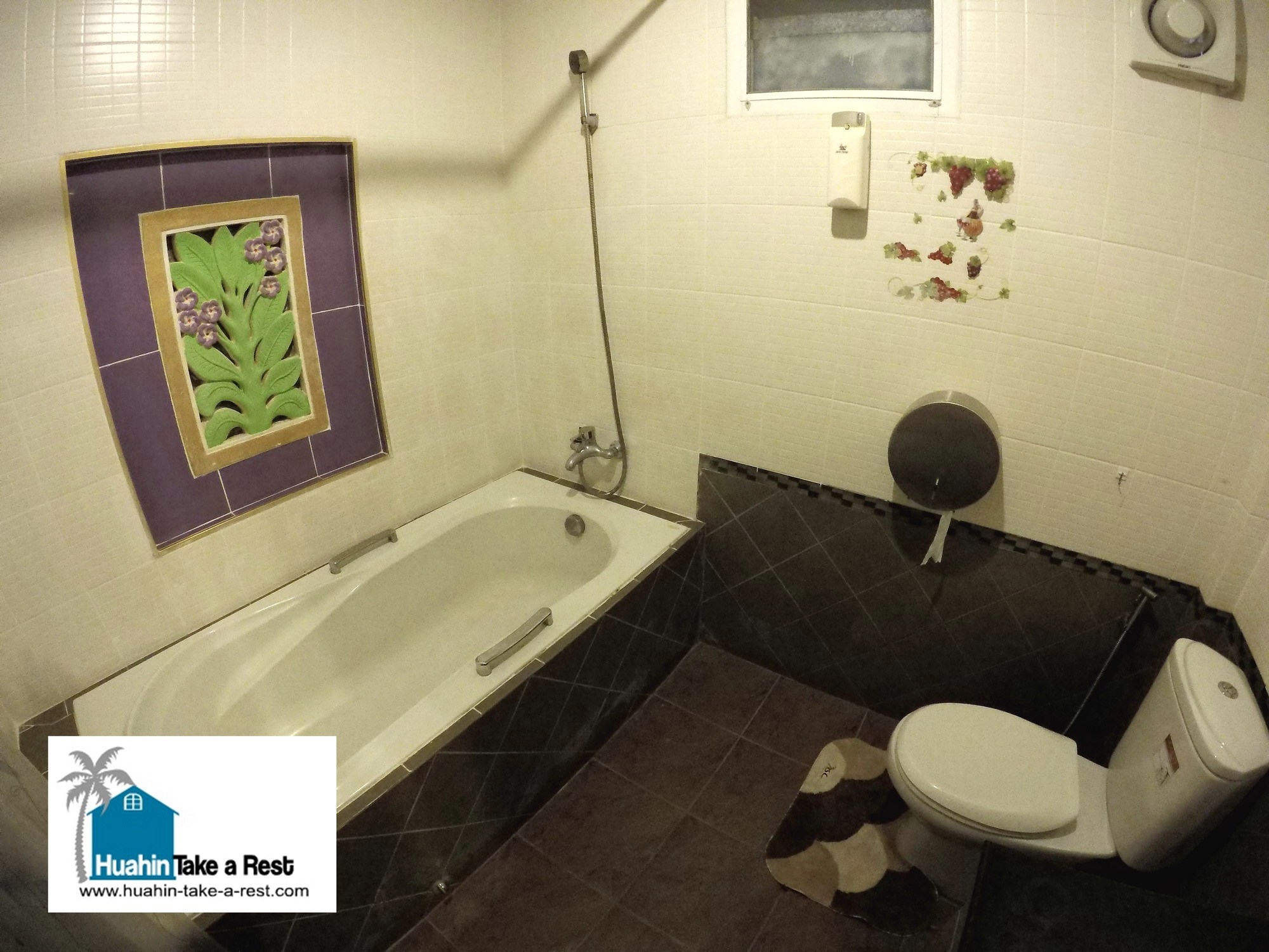 HR 15005 บ้านพักหัวหิน บ้านแนบเคหาสถ์ ใกล้ทะเล 50เมตร