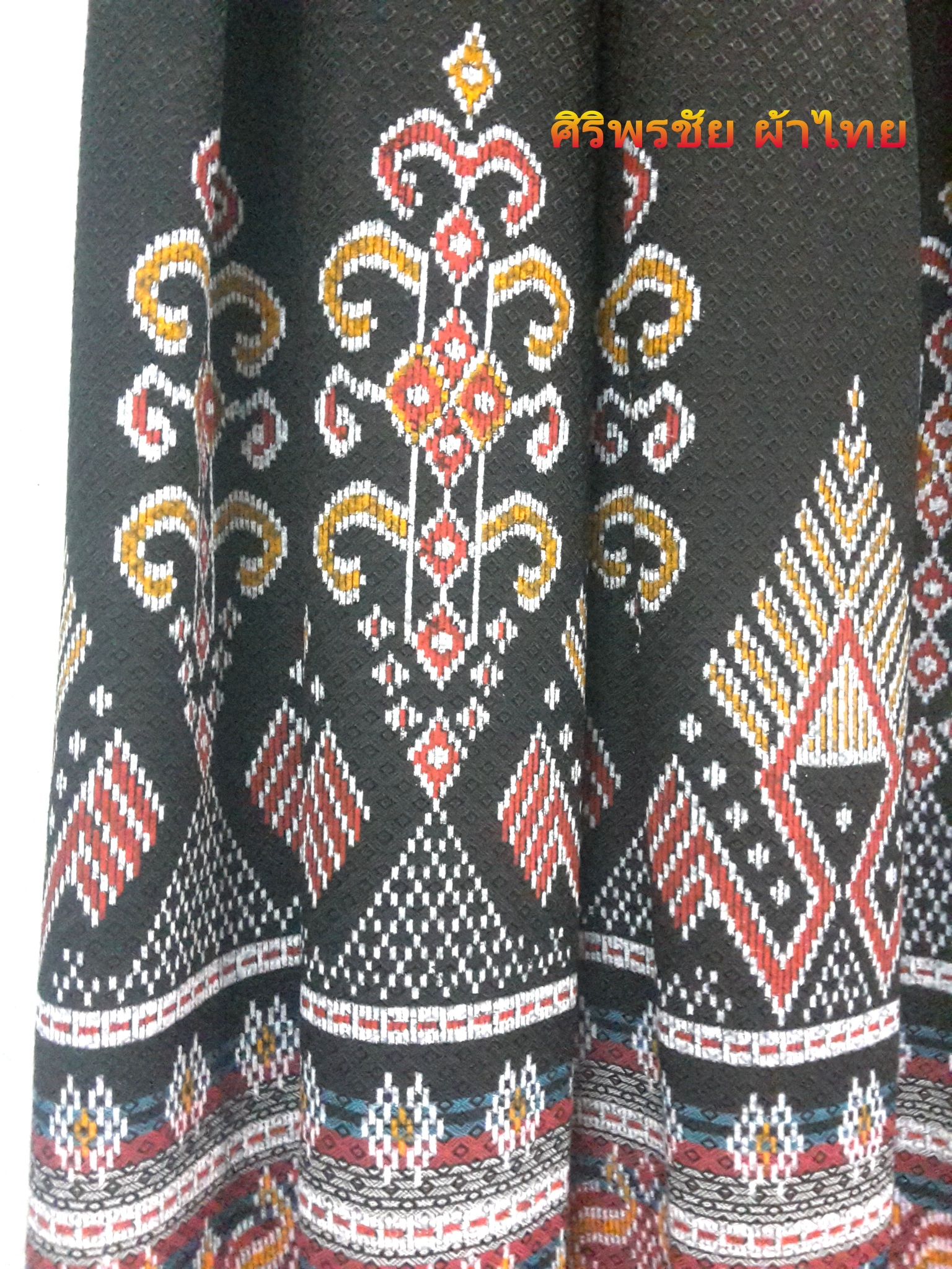 กระโปรงผ้าไทยสำเร็จรูป กระโปรงผ้าไทยผ้าฝ้ายมัดมัดหมี่ กระโปรงผ้าฝ้ายทรงทวิท