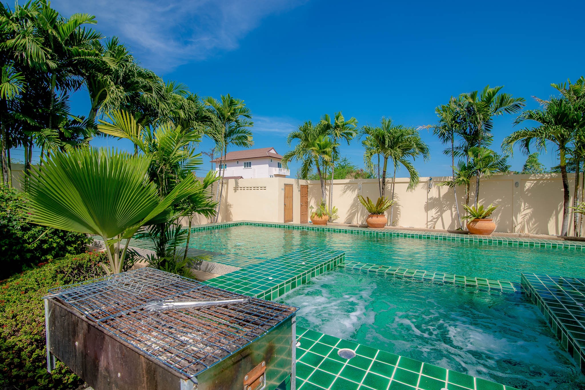 HR 7001 บ้านสุวรรณ 1 คาราโอเกะ โต๊ะพูล