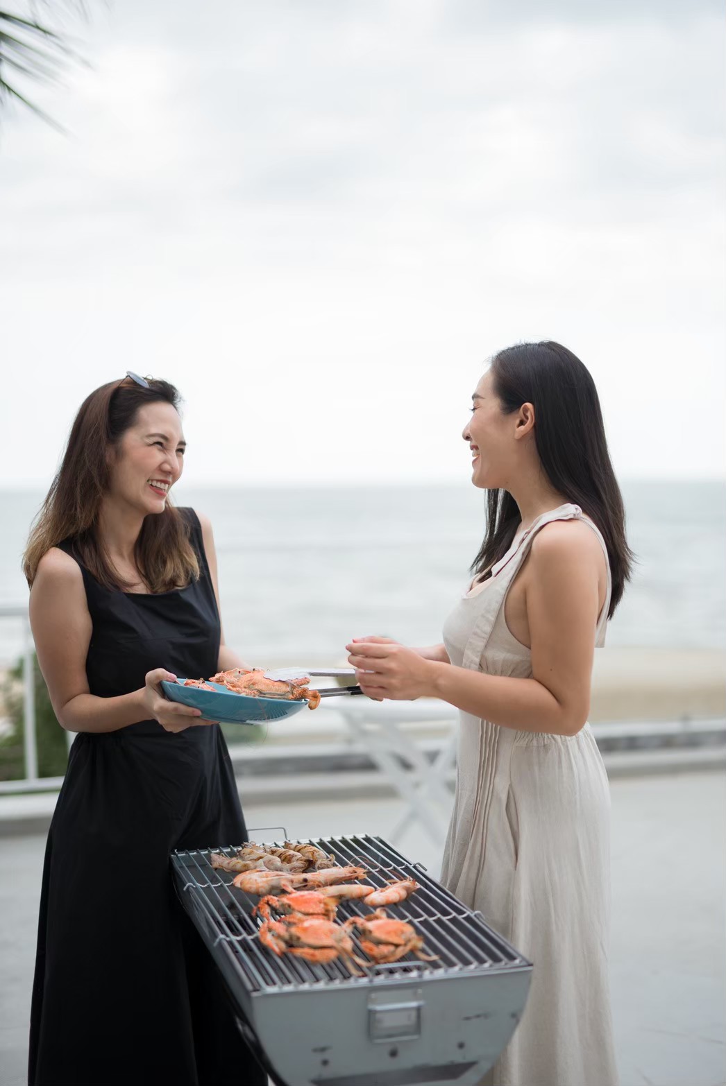 HR15045 บ้านพักติดทะเล The Moon Beach Villa