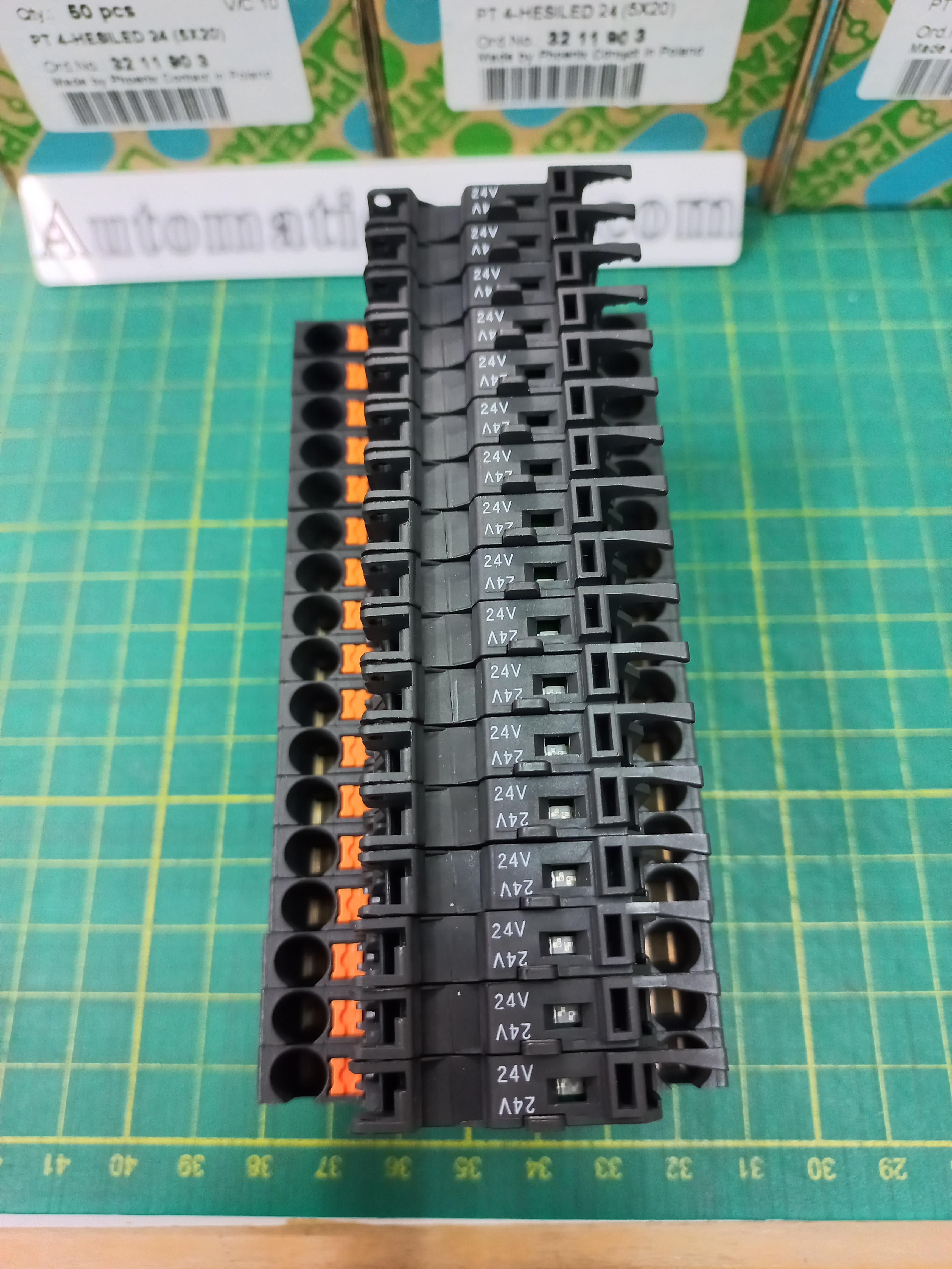 เทอร์มินอลฟิวส์ PHOENIX CONTACT 3211903 Terminal สำหรับสายไฟขนาด 0.2 mm² - 6 mm²