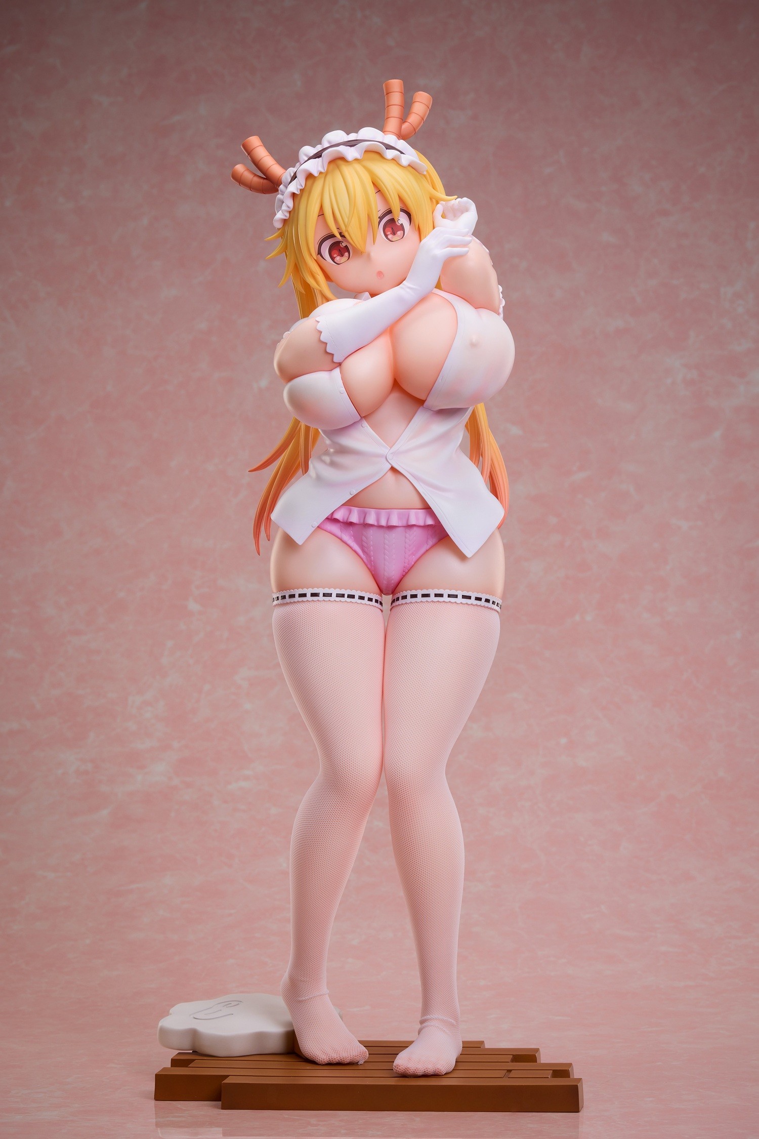 เปิดจอง : Tohru