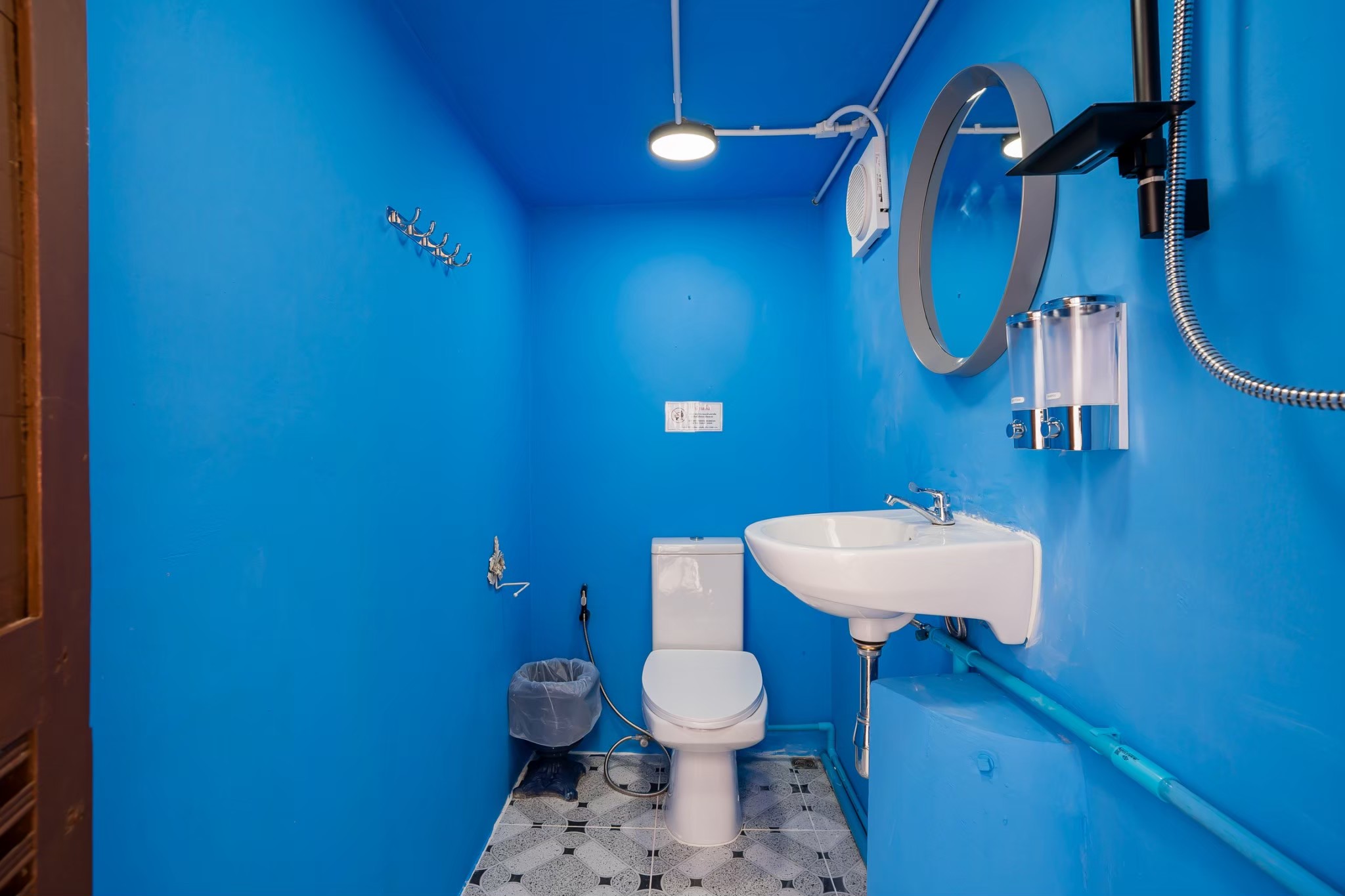 15086 บ้านพักติดทะเล De Pranburi beach villa