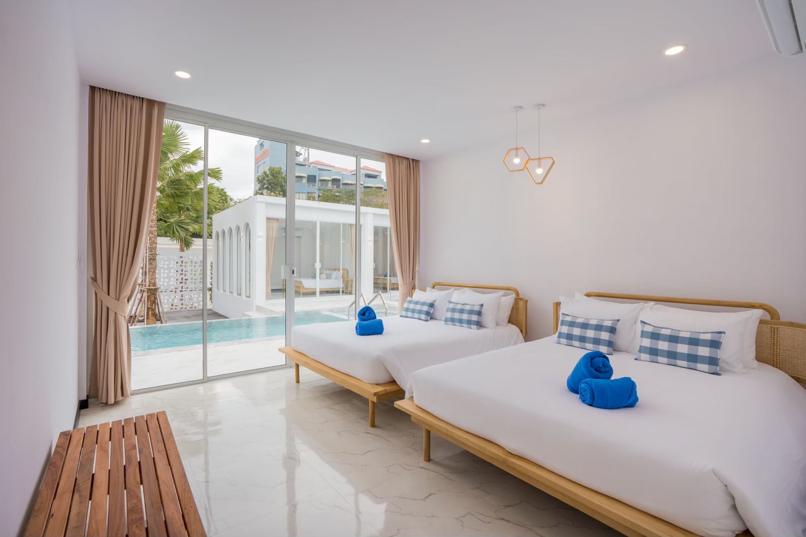 HR15059 บ้านพักติดทะเลชะอำ The Mira Beach Cha Am