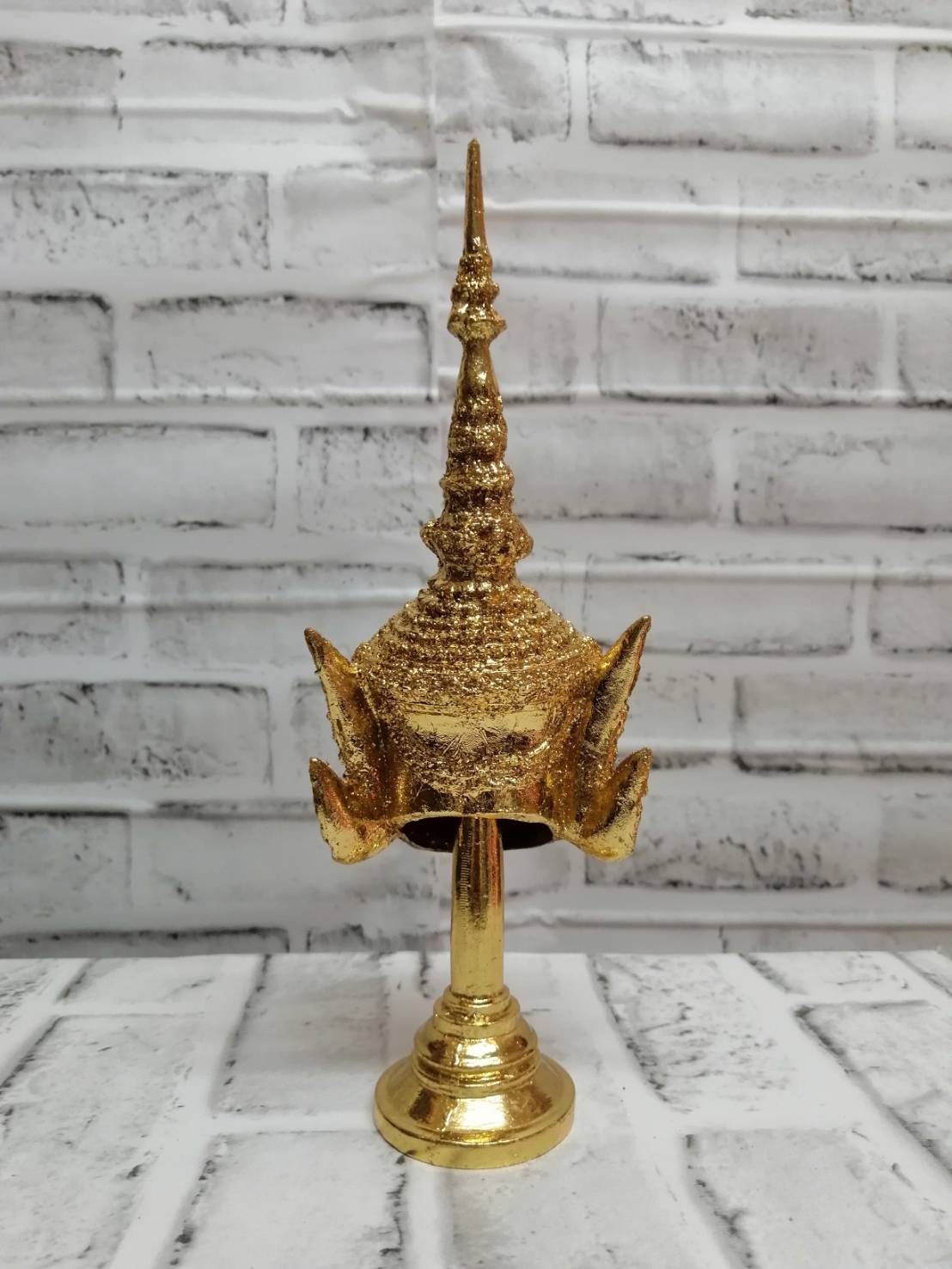 พระนารายณ์ ขนาดกลาง 4 นิ้ว พร้อมฐานทอง