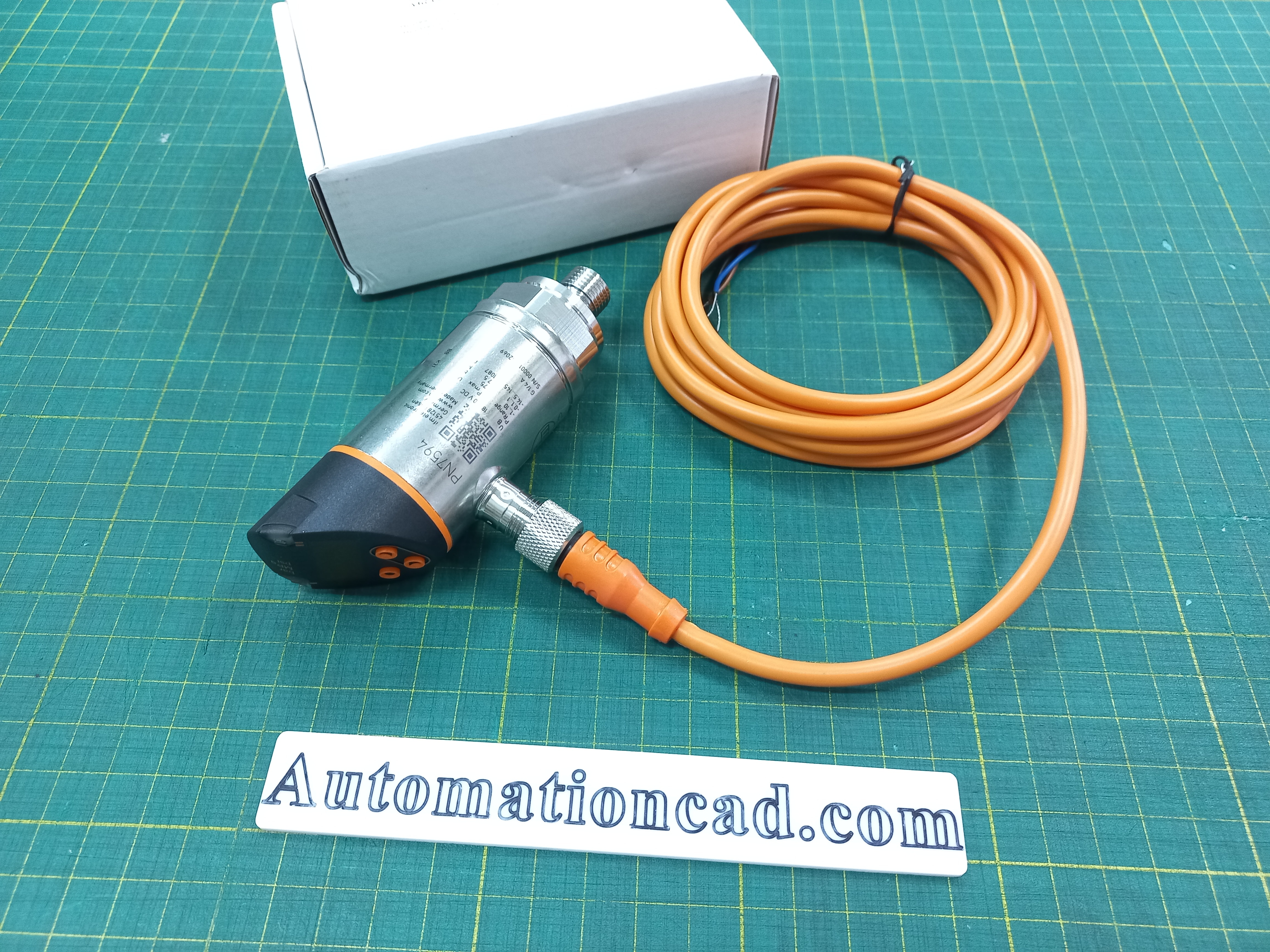 สายพร้อม CONNECTOR แบบตรง เกลียว M12 แบบ 4 ขา ยาว 2m.