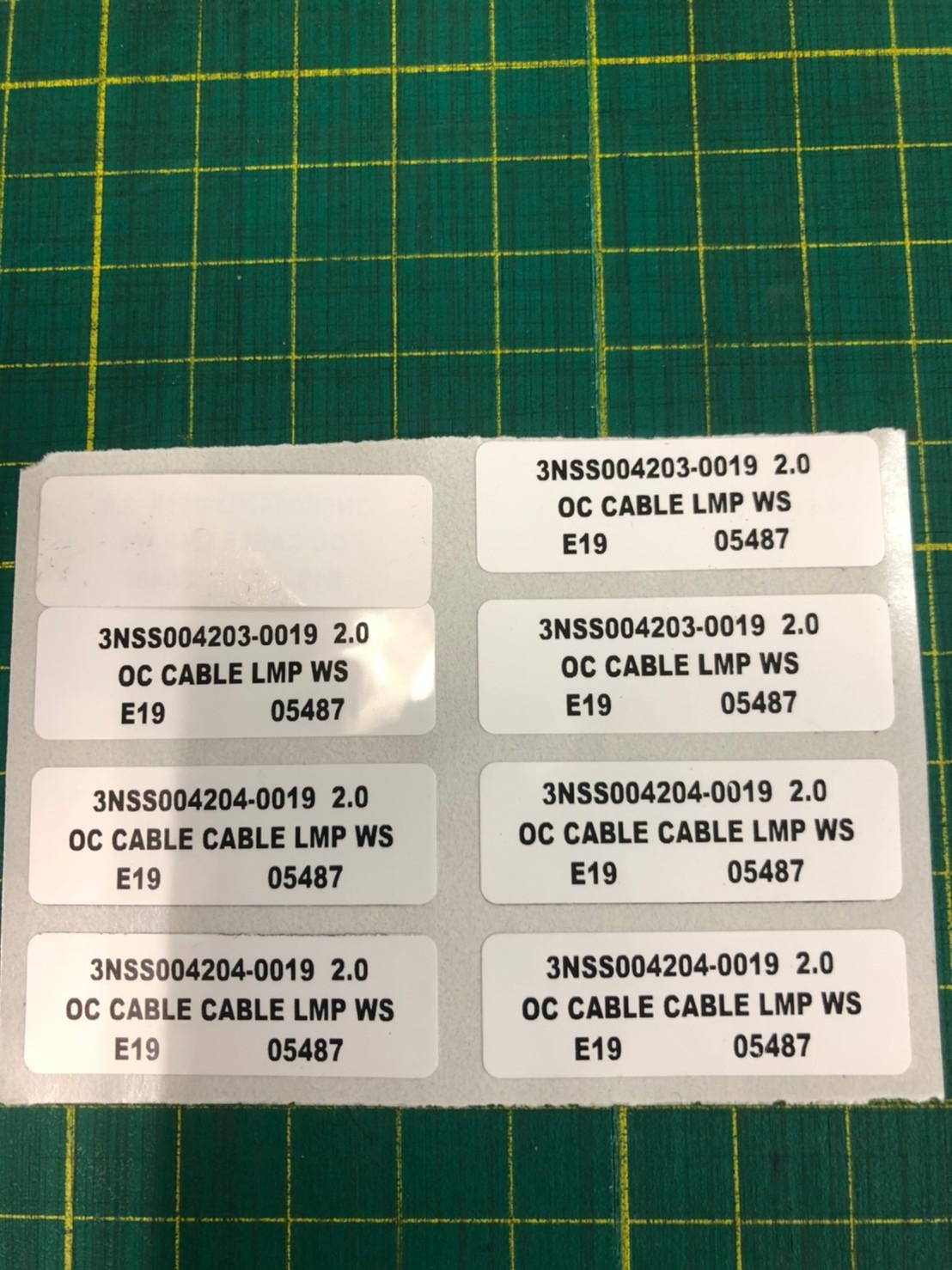 รับพิมพ์สติ๊กเกอร์ BRADY THT-37-422-10 สติ๊กเกอร์ติดสายไฟ (ขั้นต่ำ 100 ดวง)