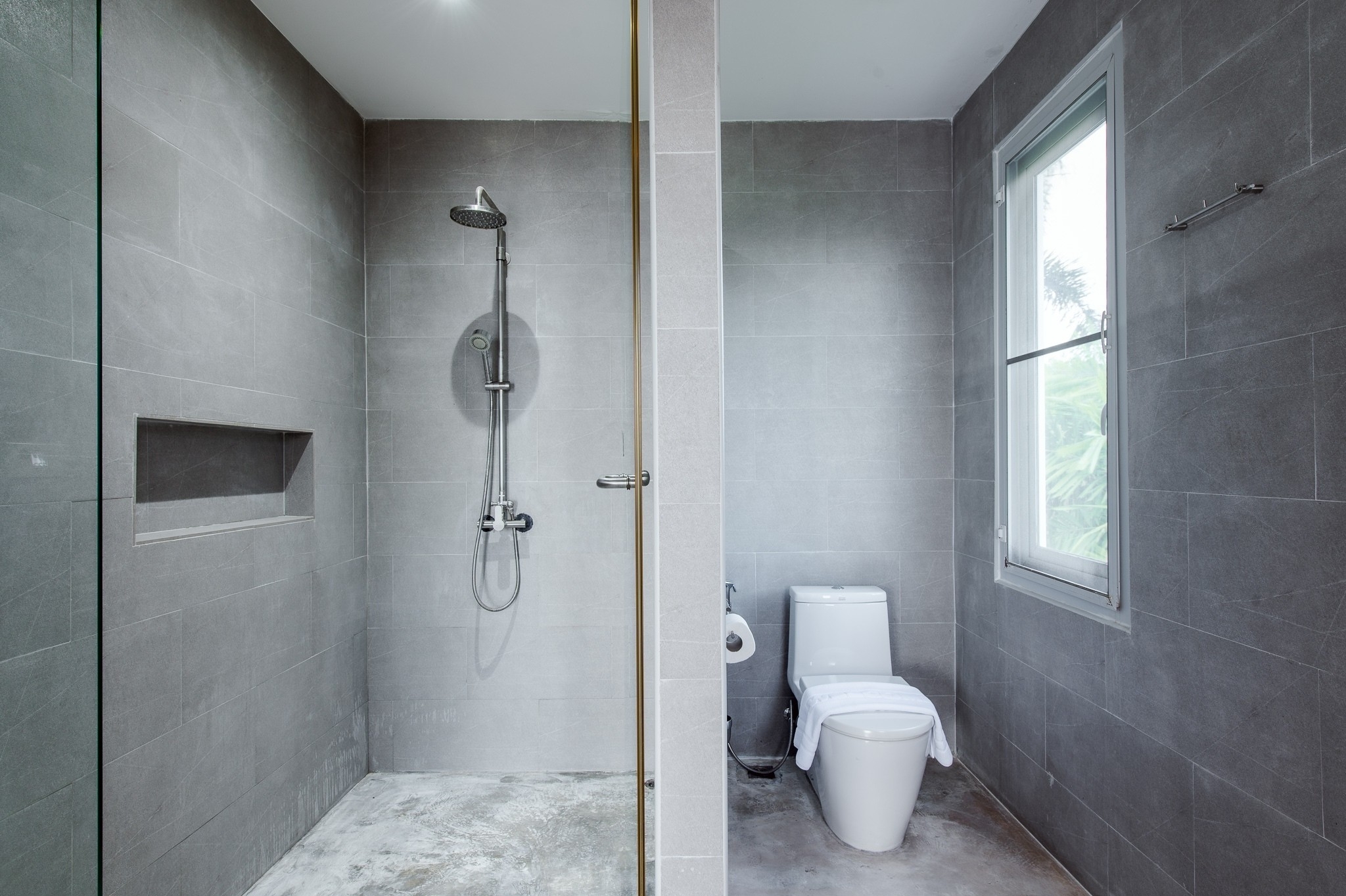 HR15088 บ้านพักติดทะเล S Beach pool villa Kuiburi