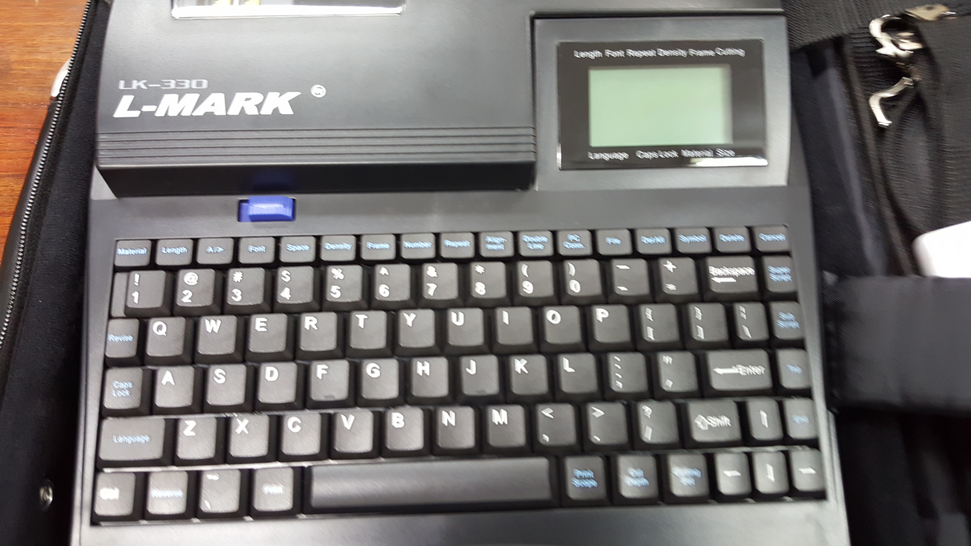 เครื่องพิมพ์ฮอตมาร์ค L-MARK รุ่น LK330 LMARK