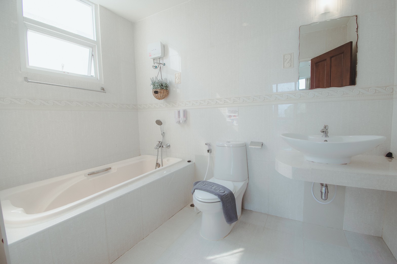 HR15002 บ้านติดทะเล บ้านเดอะซี สเปซ แอท ปราณฯ