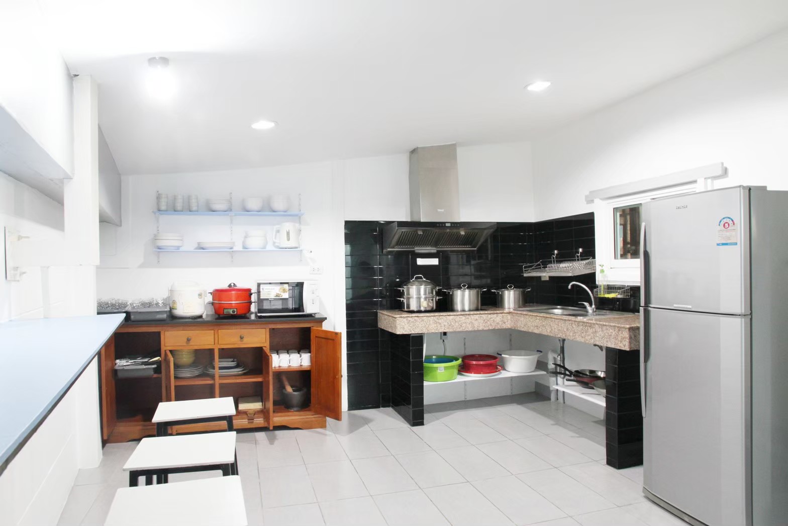 HR15068 บ้านพักหัวหินใกล้ทะเล บ้านเคียงเล ไวท์ วิลล่า