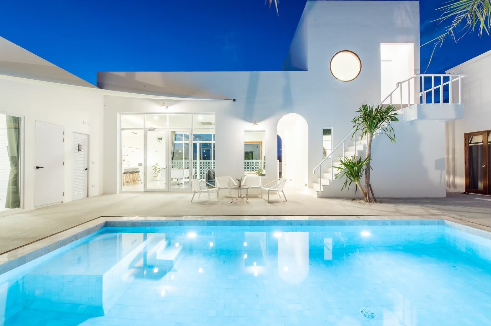 HR15052 บ้านพักใกล้ทะเล The Cube Villa Cha Am