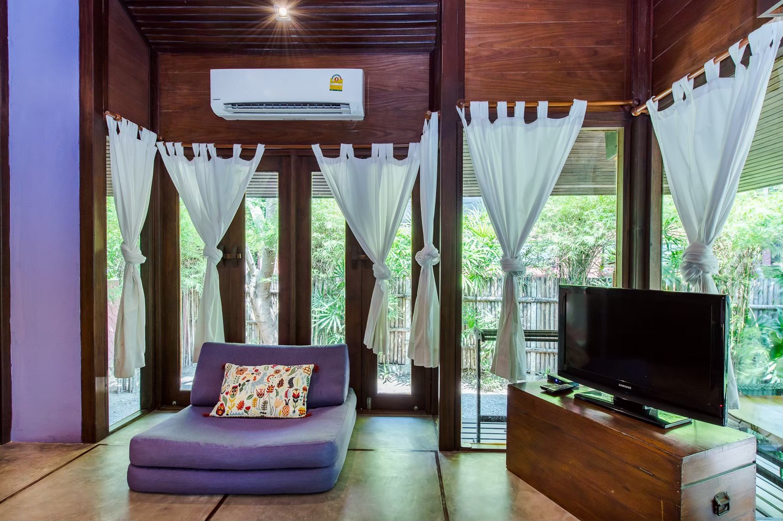 HR15062 บ้านพักติดทะเล The Le Valley Rimley Pranburi