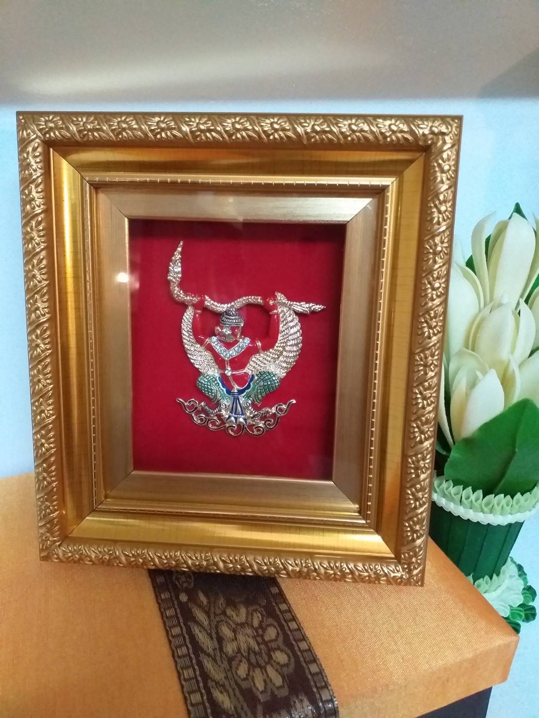 กรอบรูปโขนรามเกียรติ์ และเอกลักษณ์ไทยๆ พร้อมกล่องผ้าไหม