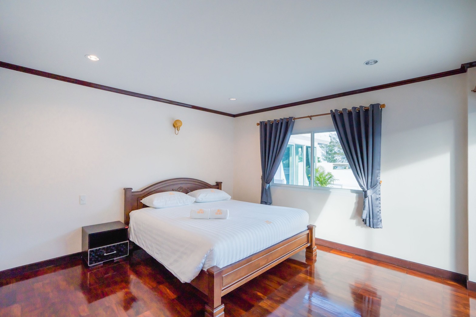 HR15067 บ้านพักใกล้ทะเลชะอำ The Great Beach Pool Villa Cha Am