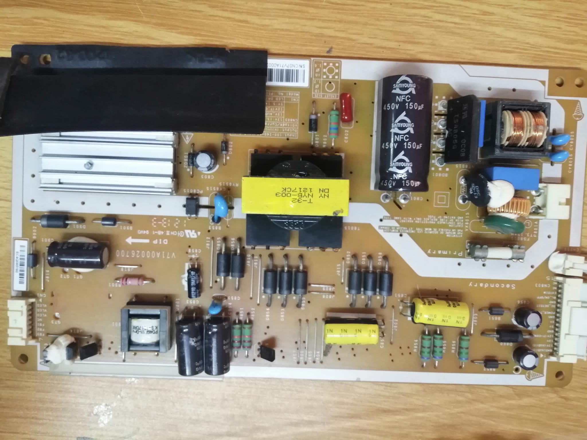 บรอดซัพพลาย โตชิบ้า PowerSuppy Toshiba รุ่น 32PB200T :32PU200T V71A00026700