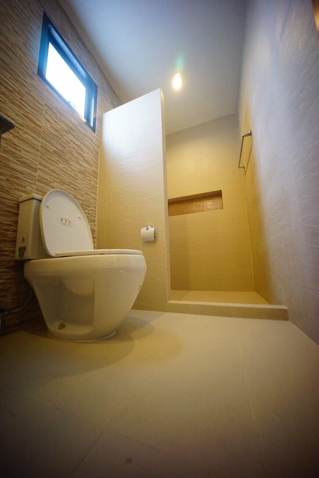 HR 4011 บ้านพักหัวหิน บ้านโพนี่ พูลวิลล่า คาราโอเกะ