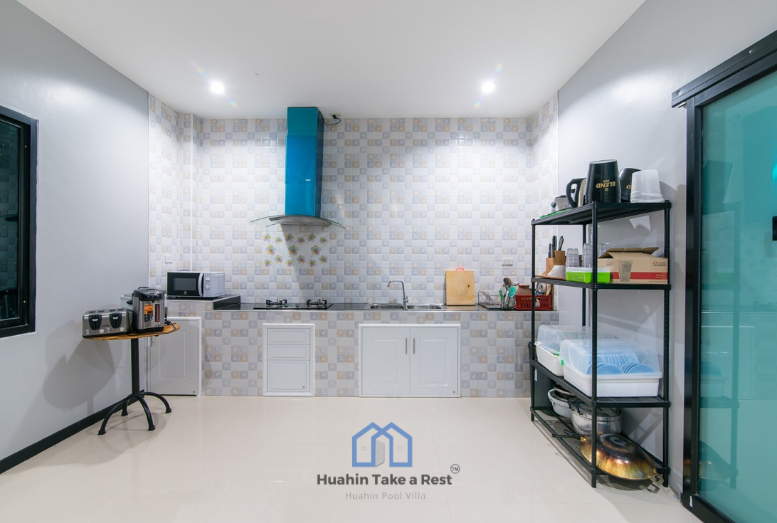 HR6001 บ้านพักชะอำ เซฟโซน ปาร์ตี้