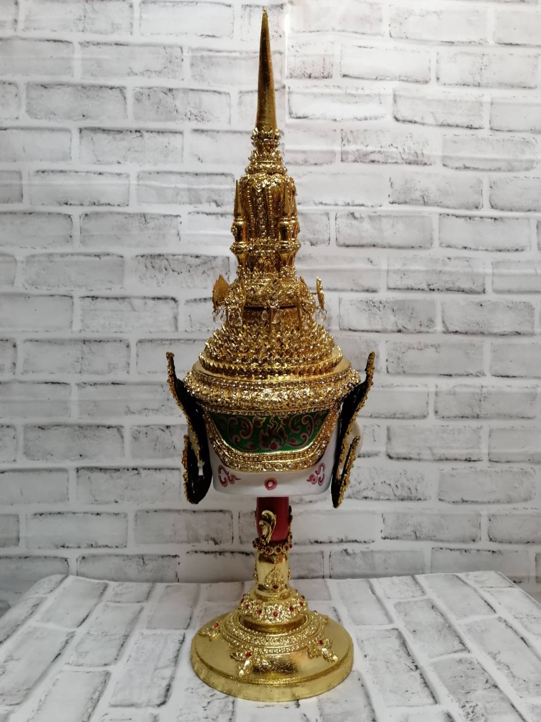 พระปัญจะสิงขร ขนาดผลส้มโอ (เกรดพรีเมี่ยม) พร้อมฐานปิดทองประดับเพชร