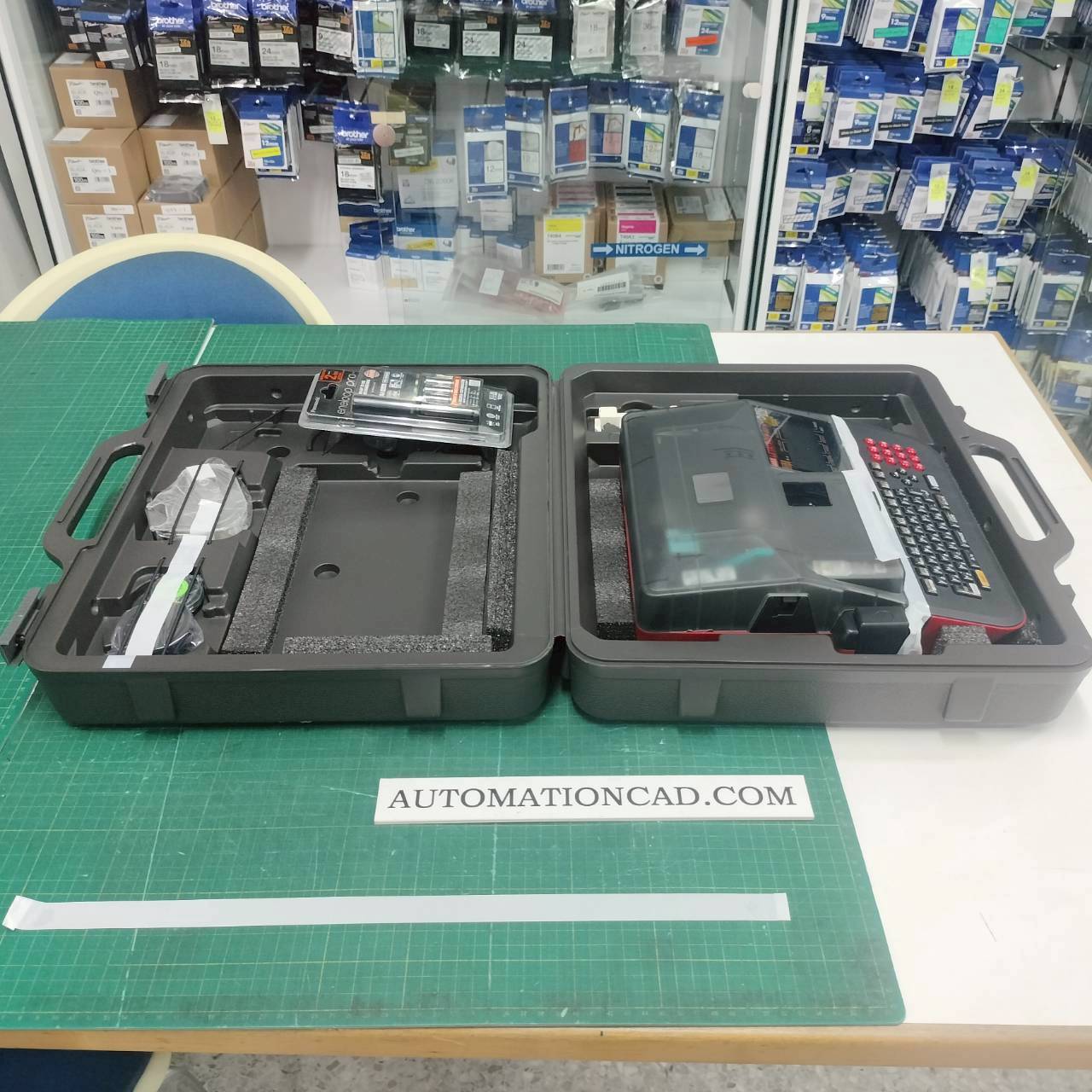 เครื่องพิมพ์ปลอกสายไฟ MAX LM-550A3B LETATWIN พิมพ์ผ่านแป้นพิมพ์ / ต่อ Computer ก็ได้ รุ่นใช้ถ่านแบบชาร์จได้