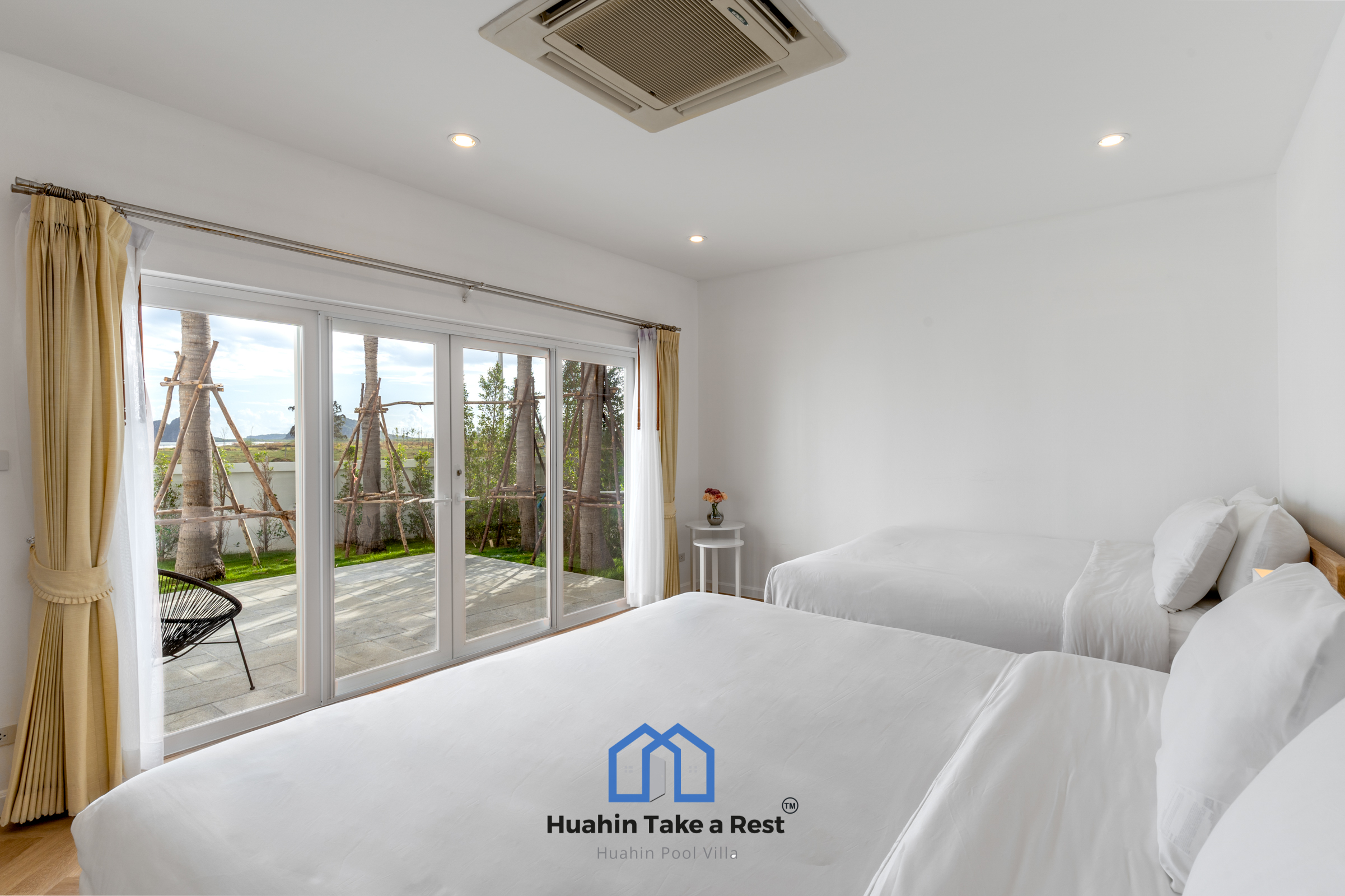 HR15051 บ้านพักติดทะเล The Colonial Beach สามร้อยยอด